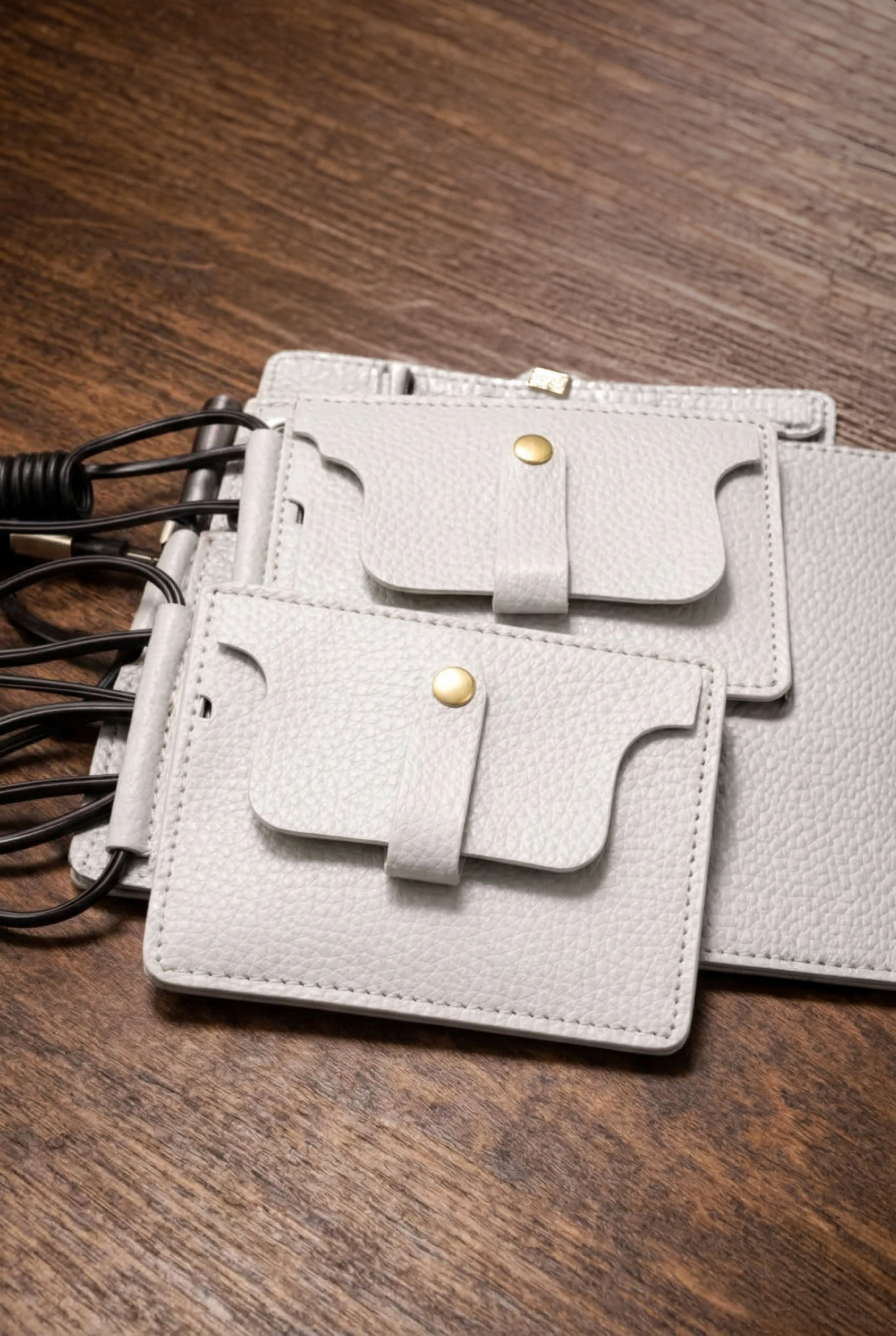 3’ü 1 Arada Askılı Deri Çanta